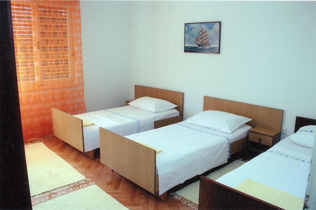 Apartments Croatia Omis Bilik gambar